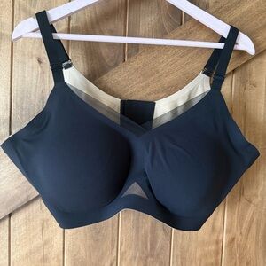 Honeylove CrossOver Bra. Black. 3X. NWOT.